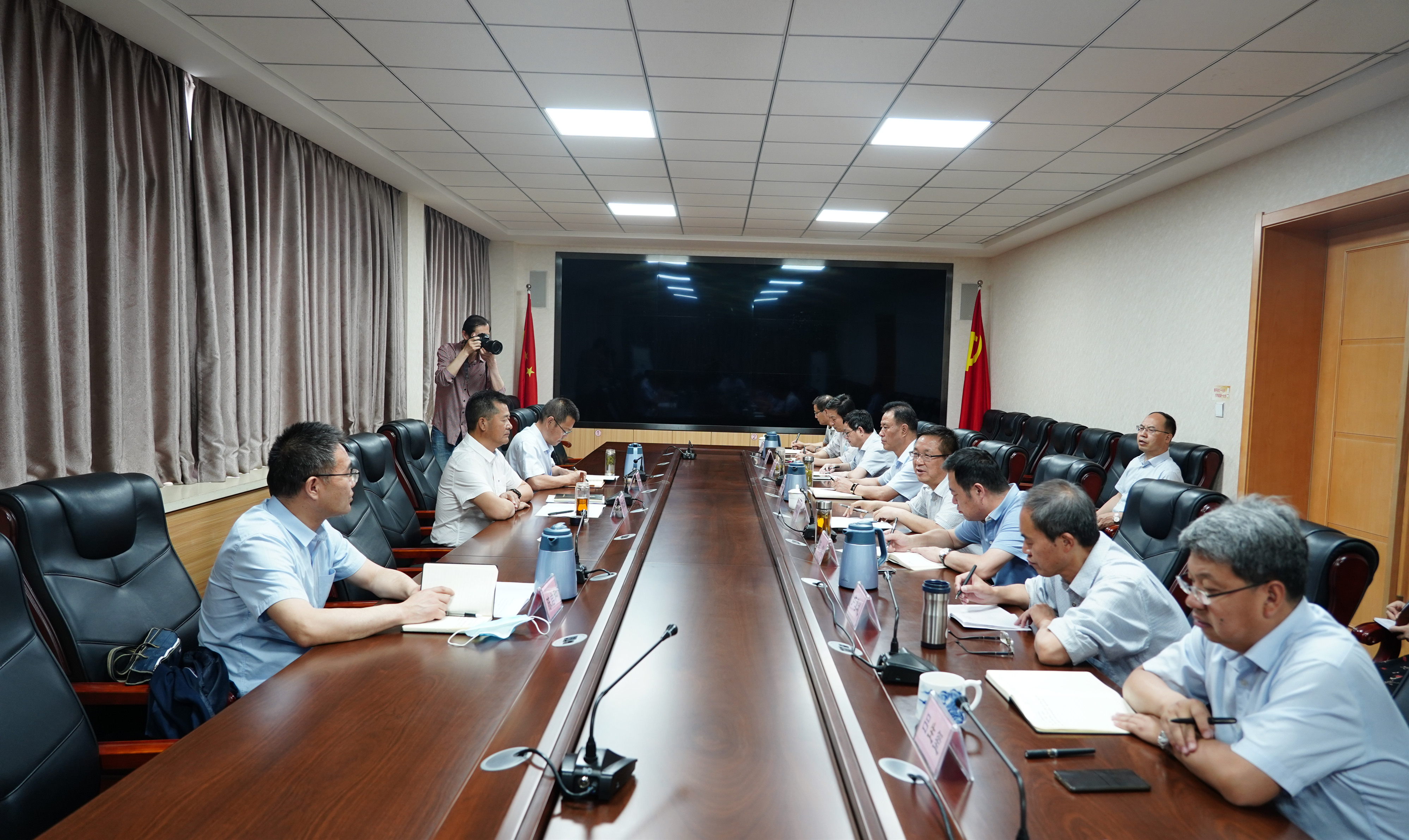 集團(tuán)股份公司黨委書記、董事長宋忠慶調(diào)研水電設(shè)計(jì)院